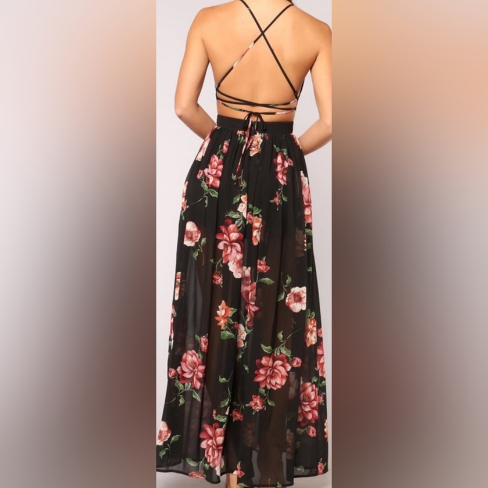 Sleeveless Gown with Plunge Neckline
